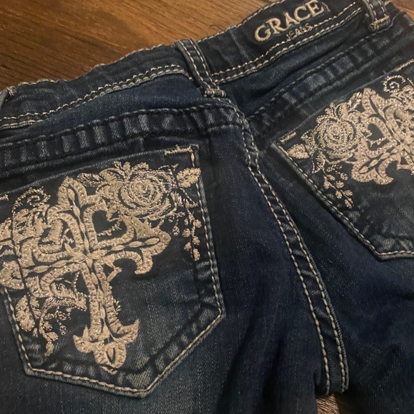 Girls Grace in LA Jeans - Picture 4 of 4